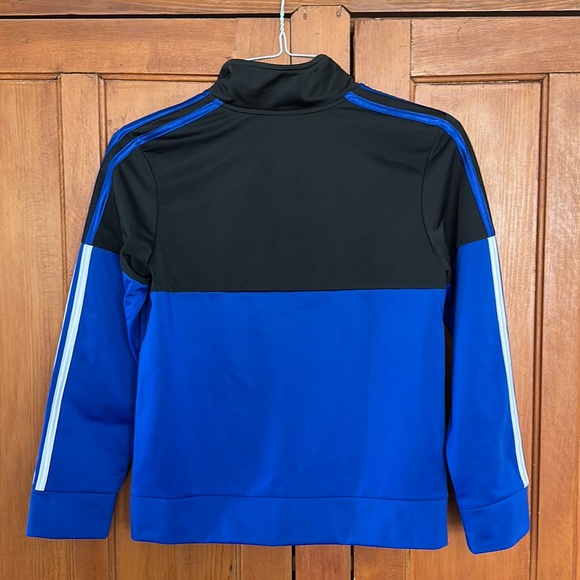 ADIDAS  like new zip front track suit (jacket and pants) - Picture 5 of 14